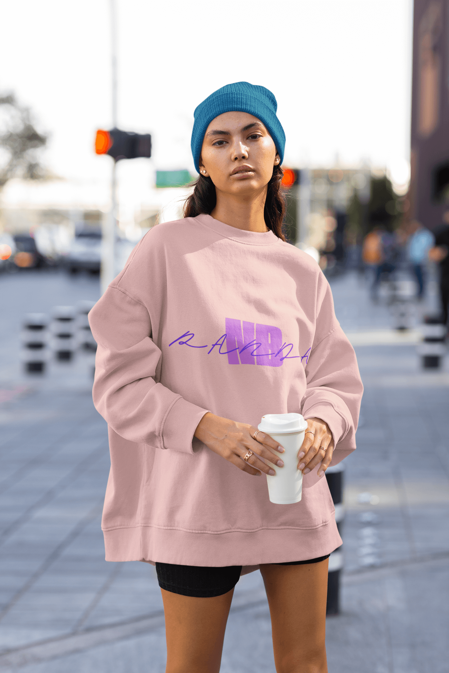 Oversized Sweatshirt for Women in Baby Pink – Comfy & Stylish Streetwear