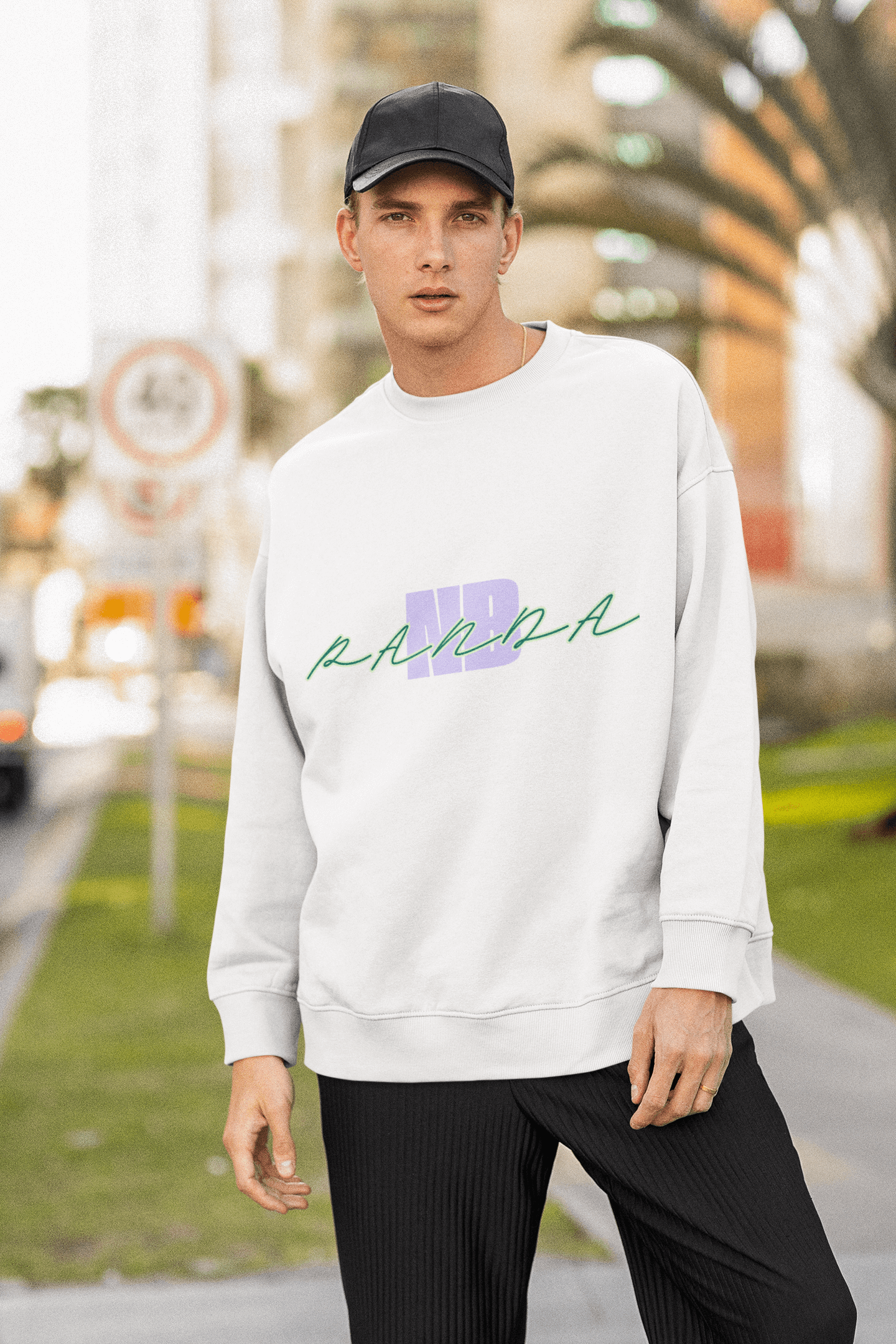 Oversized Sweatshirt for Men in White – Stylish, Comfortable Streetwear